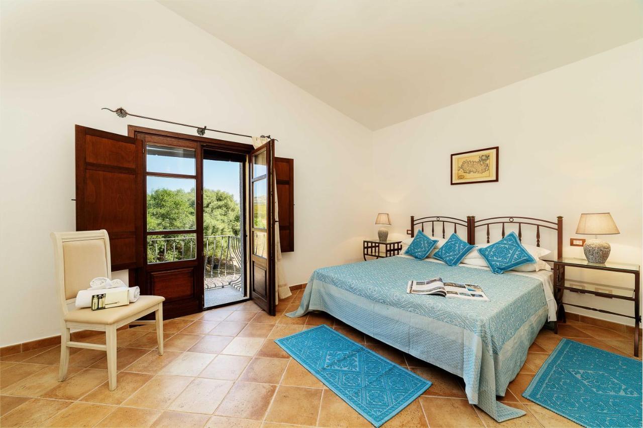 Locanda In Vigna Arzachena Bagian luar foto